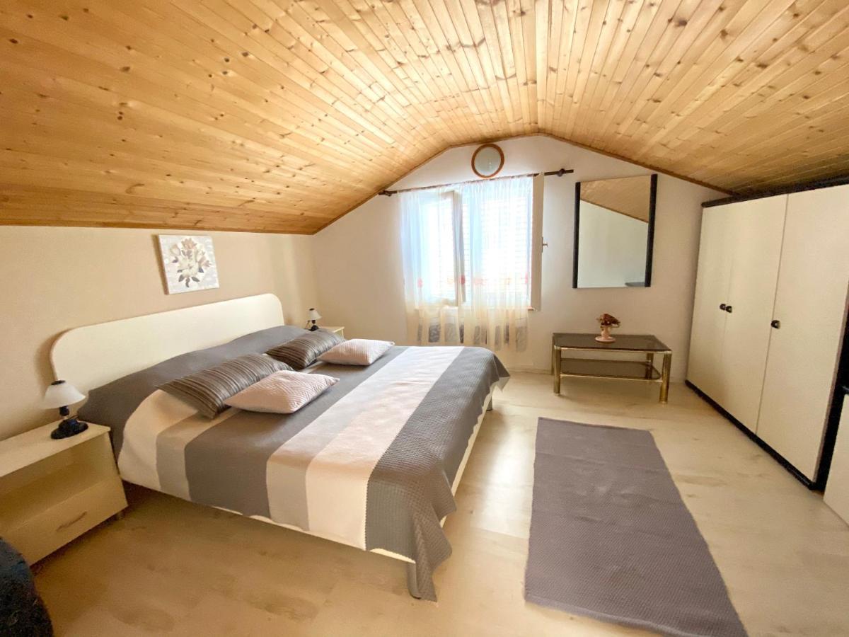 Guesthouse Kurelic Rab Kampor Extérieur photo
